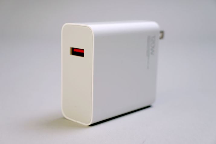 uXiaomi 11T Provɓ120WACA_v^[Bɓ̐pP[ugݍ킹Ďgp