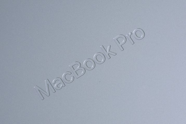 ʂɒɂMacBook ProƂ荞܂Ă܂