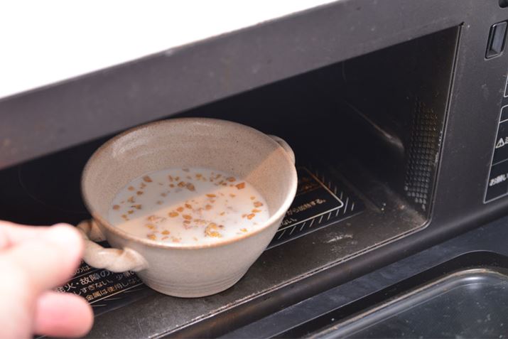 2iƂʂȂǂ͈ꏏBM҂͋80ml𒍂A600W̓dqW150b߂܂