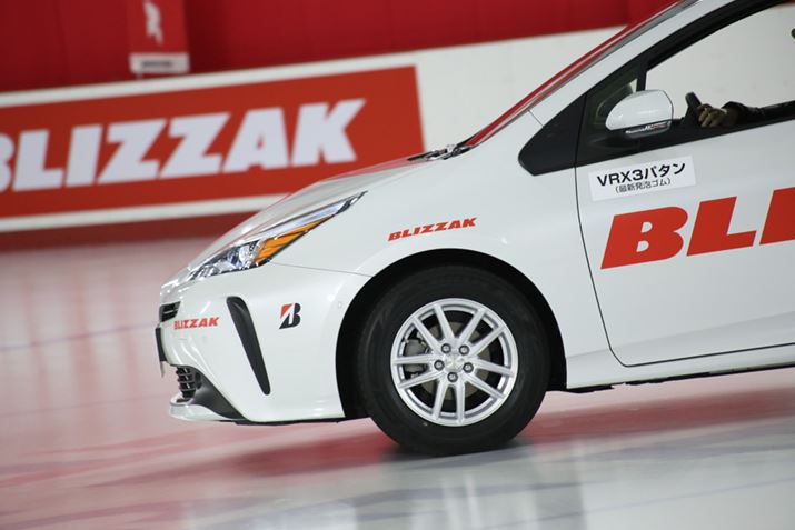 gbhp^[̂uVRX3vԂł́Atu[Lƍŏ̂́Ǎ̓Obv߂ĂƎ~܂Ăꂽ