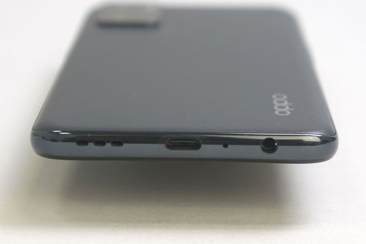 {fBʂUSB Type-C|[gƃwbhz[q