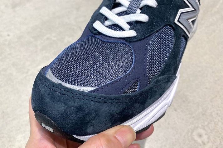 gEACXeC̃I[o[CɔzꂽA}bgȎ̃sbOXLXEF[hÂ镵͋CoĂ܂