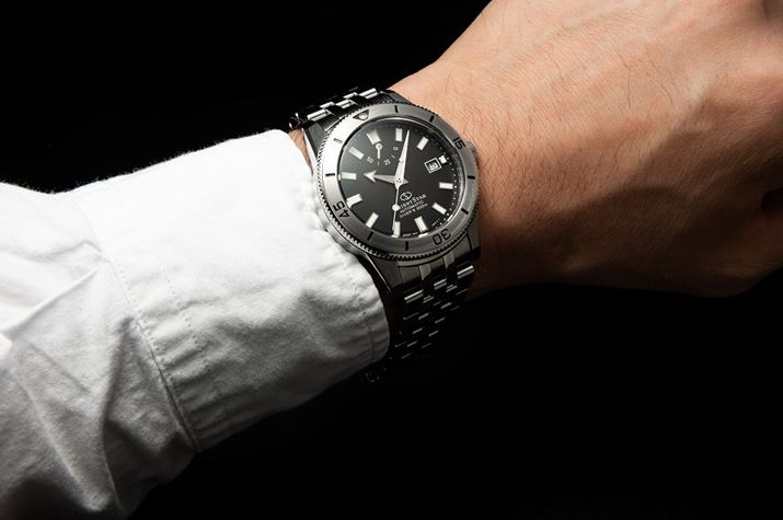 VvȃfUCAقǂ悢TCY䂦ɁAigɂa͂Ȃ