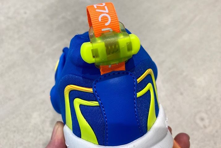 V[[XgO͒E\ŁAq[̃XgbvɈڂ΁AANZT[ƂĂ@\܂