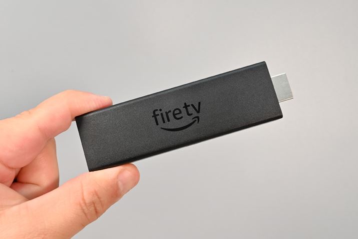 AmazonuFire TV Stick 4K MaxvBXeBbN^foCX̃nCO[hfŁA4K𑜓xɂΉ