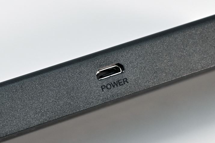 ŐVfAdӋ@ڑpUSB[q܂microUSBdlȂ̂͂cO