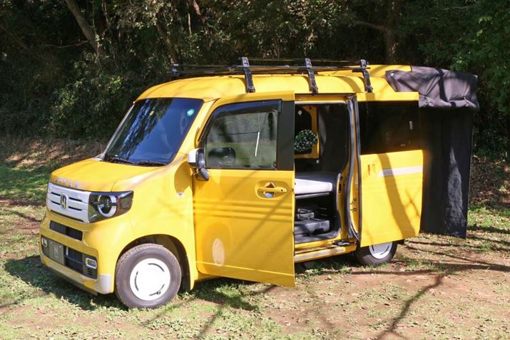 ԒdlƂꂽuN-VANvɂ́AutgOizCgjvii19,800~juhA~[Jo[izCgjviEZbgŁAi8,800~jĂ