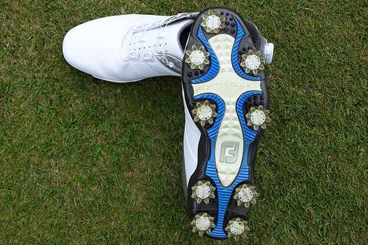 NbVf(EVA)ƃ\[f(TPU)ȂV[V\̗pBXpCNm̊ԊuLAXCOɍ萫ƃObv͂𔭊