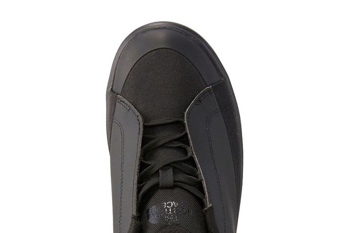 U[̂悤ȃ\tgPUfނƖhugݍ킹Abp[́AdlŉJ▶̉e󂯂ɂBȂ݂ɁAShł͂Ȃ