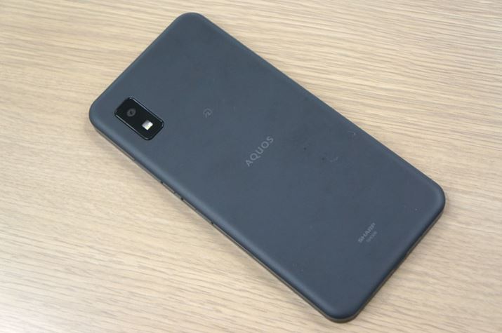 Đfނ35gpƂvX`bN̔wʁB\ʂɂ̓}bg{ĂAɂȂ݂₷ȂĂ