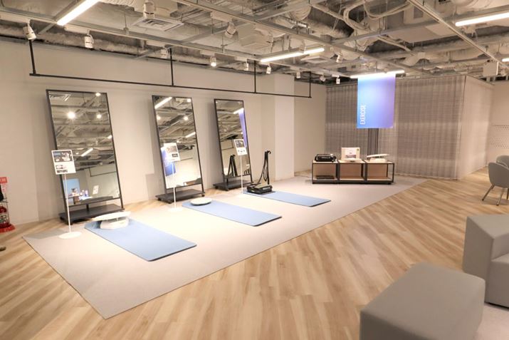 EMSvNg[i[oX{[hAVFCvAbv{[hȂǂ̃GNTTCYiƕ