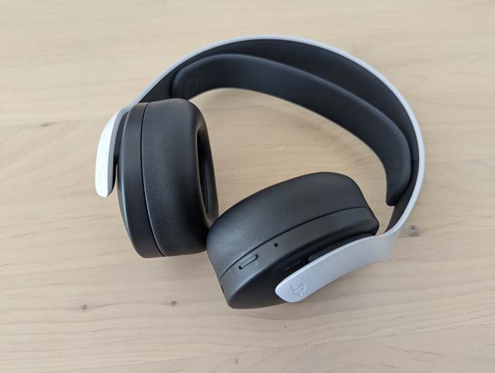 uTempest 3DI[fBIvőy߂uPULSE 3D CXwbhZbgvB摜̃zCgȊOɂubNpӂĂ܂BwbhohŃTCY𒲐߂^CvŁAߕt͏^Cgł