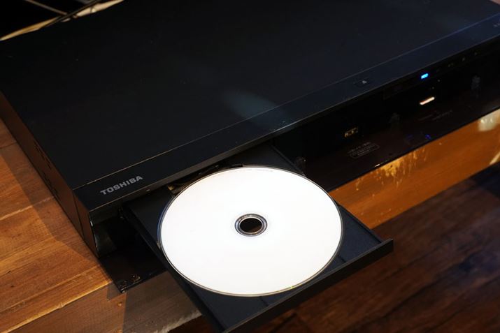 BDR[_[Ȃ̂Ř^ԑg͂BDɕۑ\