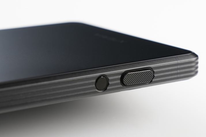 EʉɁAƗVb^[{^𓋍ځB{iIȑ슴قAŃJAvuPhotography ProvĂяoƂłB܂AVb^[{^̉ɁAݒ肵AvĂяoV[gJbg{^Ă