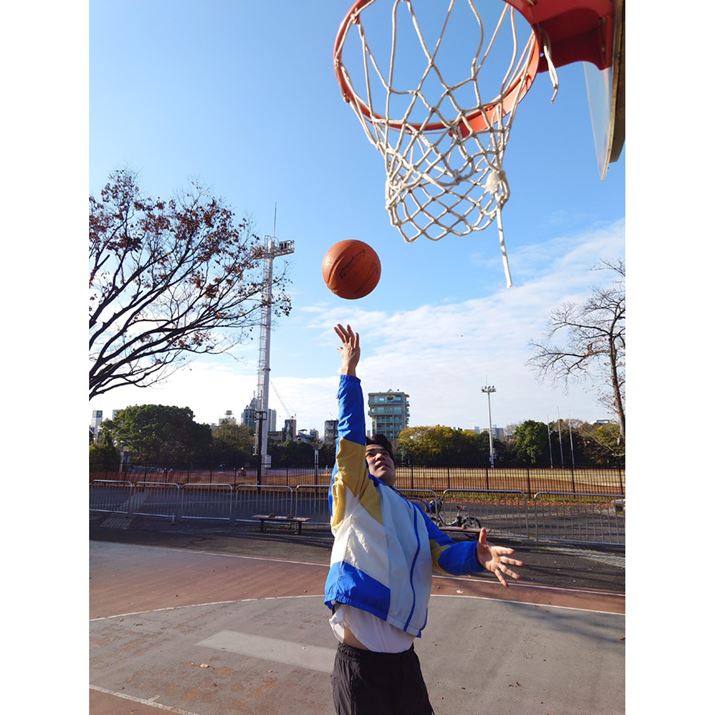 24mmYAxFISO100AVb^[Xs[hF1/2000bAilFF2.0AzCgoXFI[gADWIveB}CU[FI[g<br>Beʐ^i3024×4032j