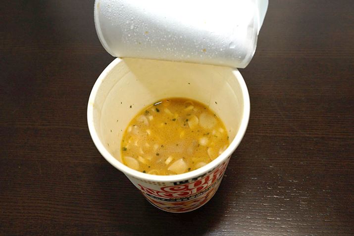 X[vcĊHI ꂽ_10o߂Ă܂