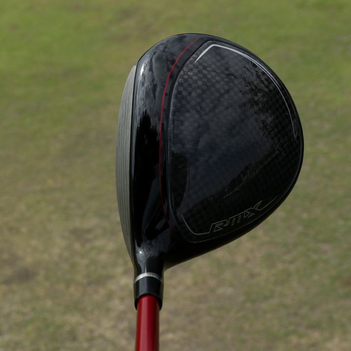 NEɌyʂȃJ[{fނgAdSǋĂ܂BJ[{̖Ԗږ͗lfUC̃ANZgɂȂĂ܂