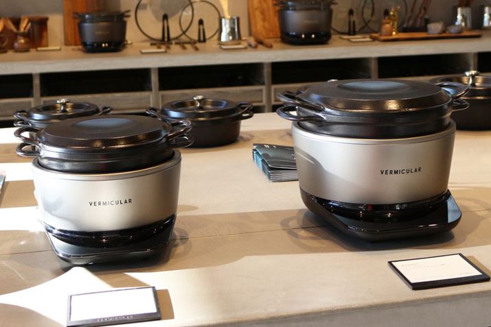 Œ񋟂邲͂́Az[[́u|bgvIHu|bgq[^[vō\ꂽъuo[~L CX|bgvŐ́BĂĂƐĐтX^[g΁AʓIȐъƓ悤ɎŐオ܂BM҂ۂɐĐHׂƂ܂Aėe͂̂鐆オŁAHBuo[~L CX|bgvɂ5^Cv3^Cvio[~L CX|bg ~jj2^CvCAbvĂAǂ\bhVo[AV[\gzCgAgtO[3FpӂĂ܂