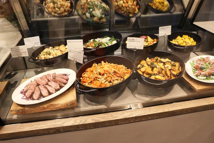 uLUNCH DELIvł́Ao[~Ligčꂽ̒DȂ̂`CXBĂ͂orɂƂ̃ZbgA؂݂̂̃ZbgAJ[ZbgƂZbgeIԃX^CƂȂĂ܂