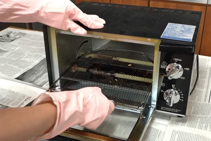 ���̃g�[�X�^�[�͂Ȃ�Ɣ����O���悤�ɂȂ��Ă���̂ł����A�����������Ȃ��ƋC�t���܂���ł���