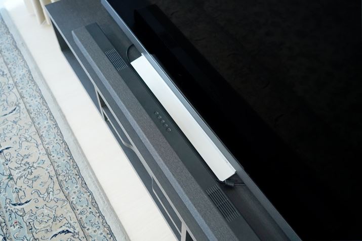 ۂɐݒuĂ݂ƁATEho[̔z̓erƐڑHDMIP[uƓdP[û݁Ber肪S`S`XbL܂Ƃ߂BȂAIRs[^[͔񓋍ڂƂȂ