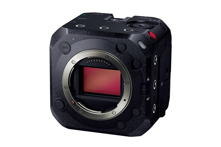 j[NƂ_ł́A2021N1216̃pi\jbNuLUMIX BS1Hvڂ̐iB}CNtH[T[YKíuLUMIX BGH1vƓA}`Jł̎BeEzMɑΉł{bNXX^C̏^{fBɃtTCYZT[𓋍ڂĂ