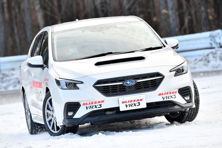 uVRX3vi215/50R17jꂽXouH[Ov