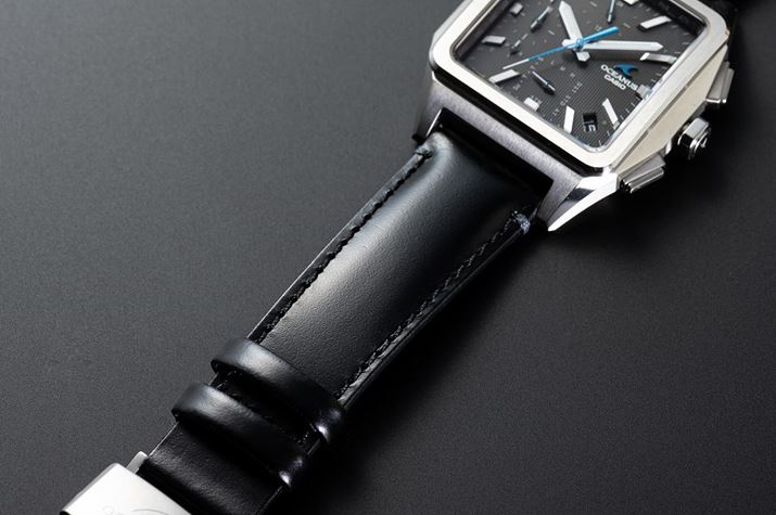 R[hoƓ̌Ɛ[݂锭FAuOCW-T5000v̎p𕗊î