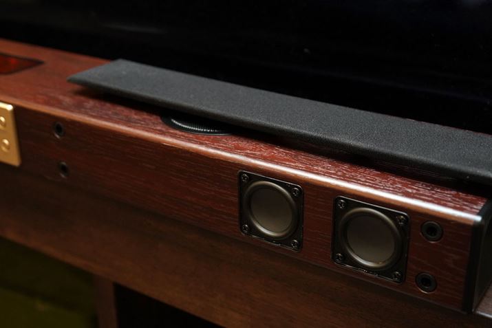 Oʌ̃tWXs[J[BTChɂ̓oXt|[g