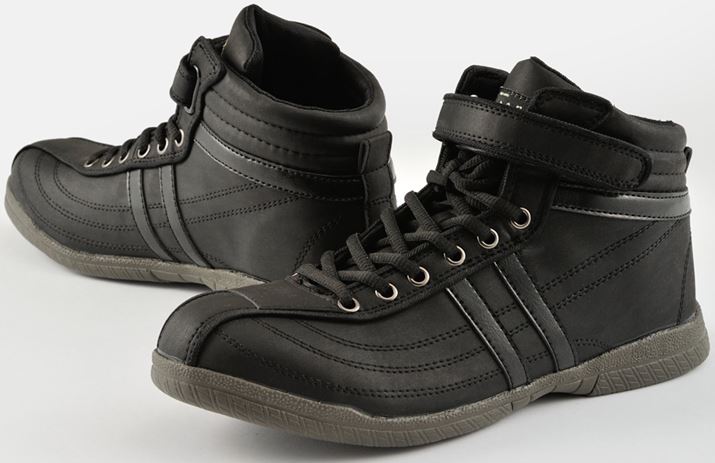 Abp[ɂ̓|E^v̗pBʐ^̃ubN̂قAubN/zCgbhC̃JopӂĂBi̓ubN8,580~iōjŁAubN/zCgbhC8,690~iōj