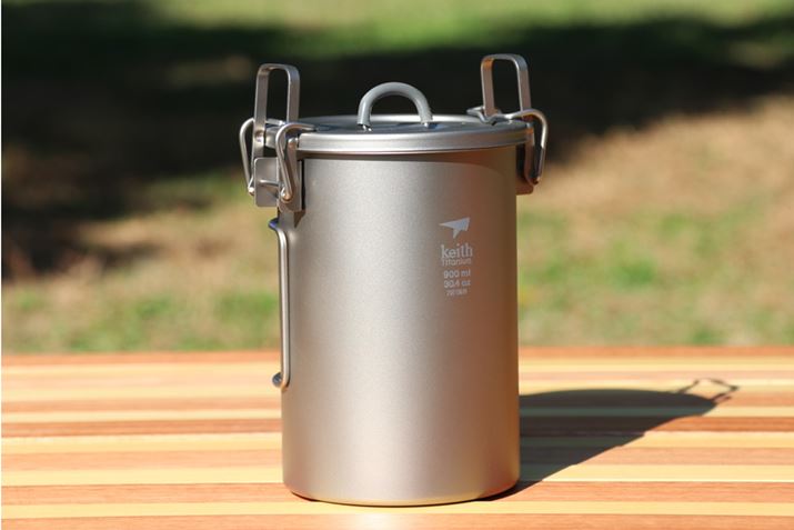 TCY͖118ij×108isj×158ijmmŁAdʂ͖256gBʓIȃ`^NbJ[ɔׂƁAd߂ł