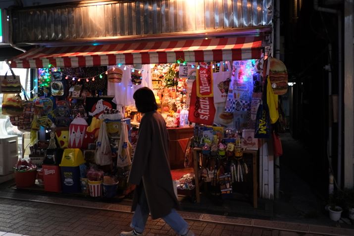 iJłȂɖ邭ȂYAISOxグΖiXibvɂFUJIFILM X-T30 IIAXF18mmF2 RA18mmi35mmZ27mmjAISO2000AF2.0AIo␳-0.67EVA1/100bAiDAEAAdobe Photoshop 22.5iMacintoshjBeʐ^i5397×3598A2.25MBj