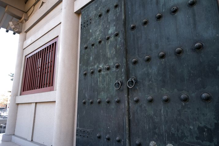 {iJŎBeAi荞܂ȂĂ\V[vňSĎgFUJIFILM X-T30 IIAXF16mmF2.8 R WRA16mmi35mmZ24mmjAISO100AF2.8A1/75bAiDAEAAdobe Photoshop 22.5iMacintoshjBeʐ^i6240×4160A2.86MBj