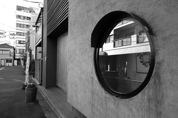 mN[gƁAߑIȊۑǂÂ߂ĊꂽFUJIFILM X-T30 IIAXF16mmF2.8 R WRA16mmi35mmZ24mmjAISO100AF2.8A1/140bAiDAEAAdobe Photoshop 22.5iMacintoshjBeʐ^i6240×4160A4.1MBj