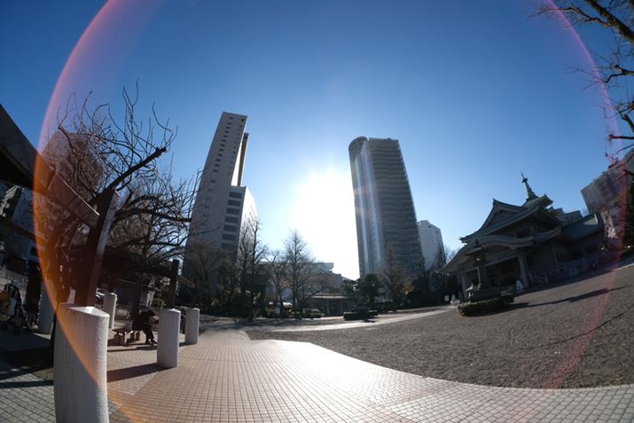 tł͂ꂢȌւBS[XgƃtA͈ӊOɏȂFUJIFILM X-T30 IIAPERGEAR 7.5mm F2.8A7.5mmi35mmZ12mmjAISO100AF8A1/480bAiDAEAtBV~[VFPROVIA/X^_[hAJPEG FINEBeʐ^i6240×4160A12.3MBj