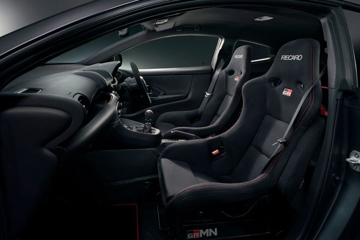 g^uGRMNXṽtgV[gɂ́AGAobOt̃JtoPbgV[g̗pĂ