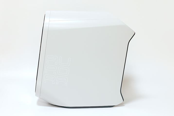 EʁB{̂̓Q[~OfXNgbv炵AȂ傫