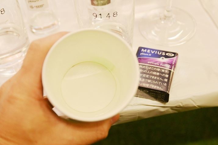 ́Aiȍ肪ɈۓIB{łƂƁAt[eB[ȍ肪̏đň񂾎̂悤ȁADȍL܂