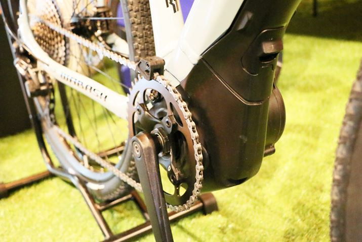 Vڂ̃hCujbguPWseries STvɂAt[ƈ̉悤ȃJo[Ă