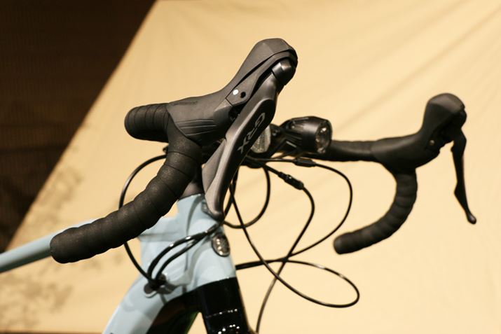 [hoCN炵hbvnhA͍LAȂ߂ȃtA^CvBIt[hŃRg[₷AS҂ɂ₷`