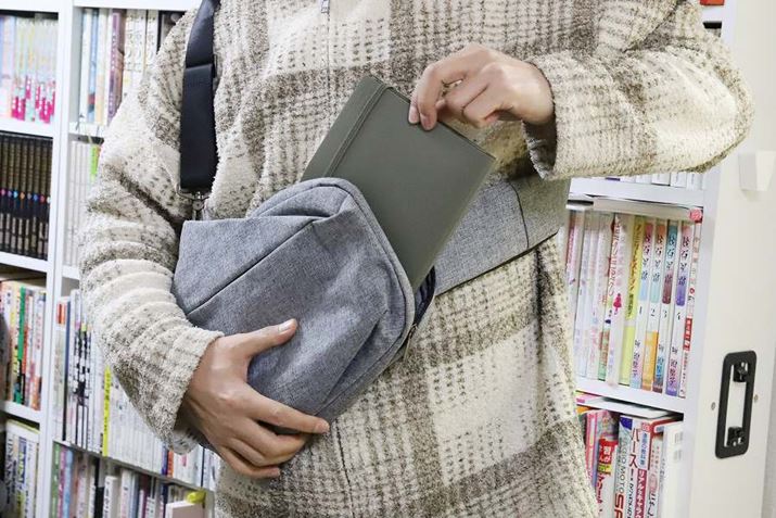 ߂̃{fBobOɂXƓ̂ŁA^тƂĂN