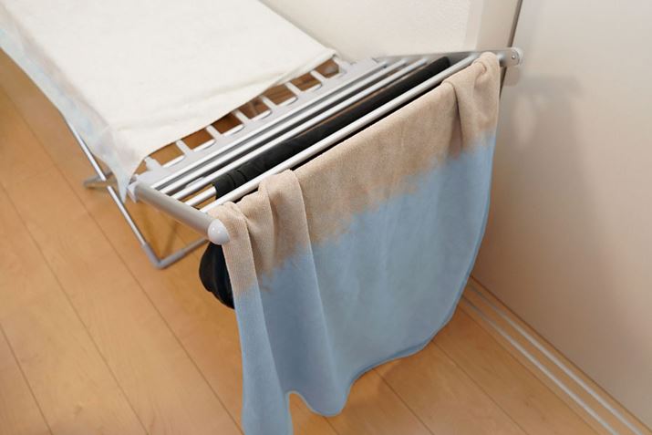 �u�q�[�^�[�t�����X�^���h�v�̂�����̃^�I���́c�c�q�[�^�[�ɐڂ��Ă��镔���̓J���J���Ɋ����Ă�����̂́A���̂ق��̕����́u���������v�Ƃ��܂�卷���Ȃ��������c�c