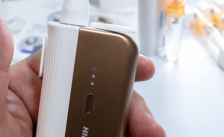 ̓{^ЂƂōsBŋNA3LEDSAzƂłBx؂ւLED5NbN