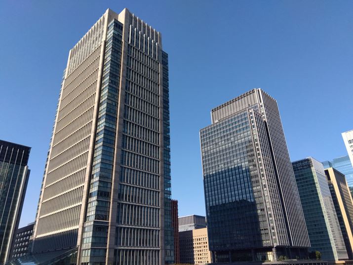 ṼrXBeBȏɑN₩ɂ邱Ƃ͂Ȃ悤BA{Ɋg傷Ǝӕ̃mCY̊Kɑe