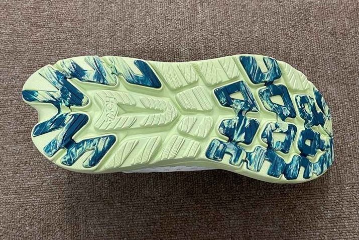 ϖՐɕKvȕ݂̂ɁAϋvɂꂽo[fނgpBgꂽ[2ɕĂq[`uX[eCvmFł