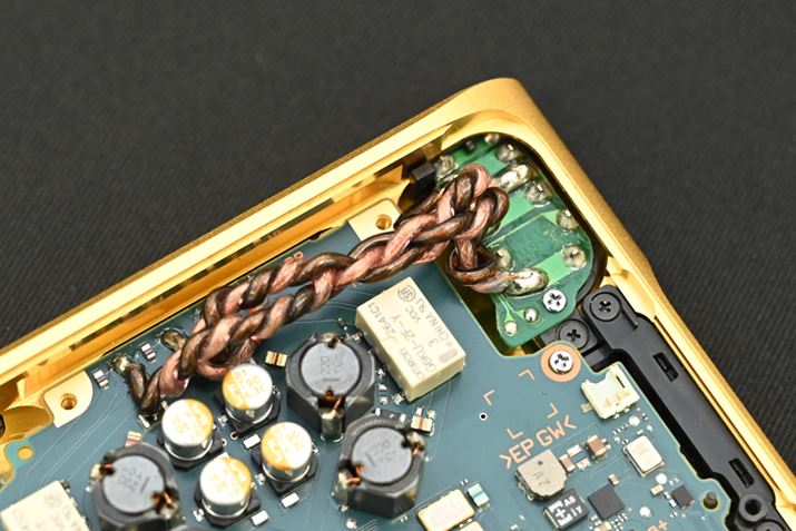 uNW-WM1ZM2vł́Awbhzo͂ɑLo[P[u̗p