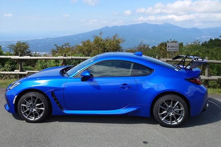 ͏17C`̃A~zC[𑕒ԁBVvŖɂ܂Ƃ܂͋CŁAۂĈȂ̂łAzC[aT߂ȂAԍĂ܂ʂBX|[cJ[ƂƂŁAh肳߂Ȃ܂