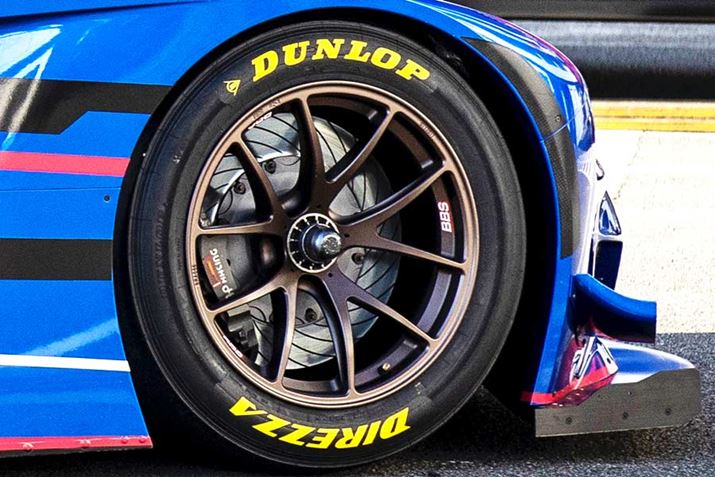 X[p[GT T300NXɎQ킷XoEBRZBBSzC[𑕒BɌł̑Ń^C̐\g؂A2021NGT300NX̃V[Y`sIlɍv܂