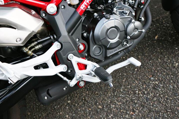 ႢʒuɃ}EgꂽXebvɂ̓o[\Ă̂ŁAׂɂ