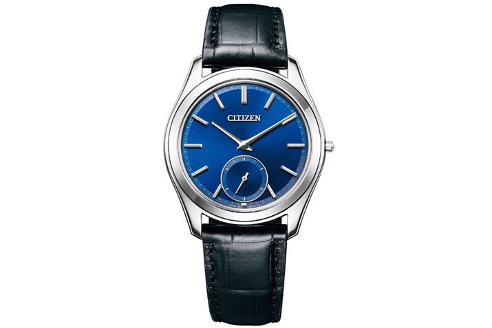 u[Ղ́uAQ5010-01Lv́AX胂fB80{̔ŁAu^ɂ̓VAio[󂳂Ă܂B_[Nu[̑ւohtBق̃XybŃuAQ5010-01EvƓBTCgíA352,000~iōj